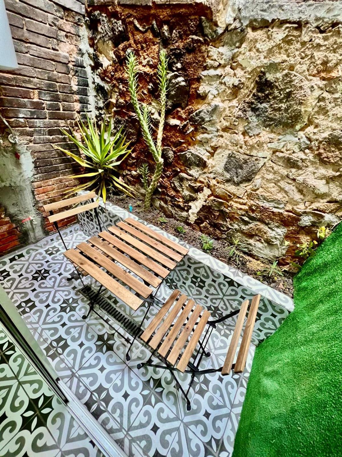 B4 Estudio Nuevo! Cocina Y Bano Privado! A 1 Calle Del Metro Apartment Barcelona